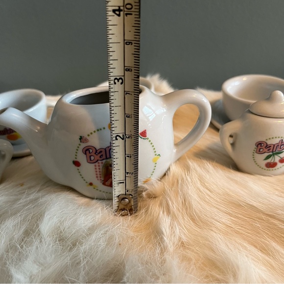 Chilton Toys Barbie Miniature Porcelain Tea Set - Picture 11 of 15